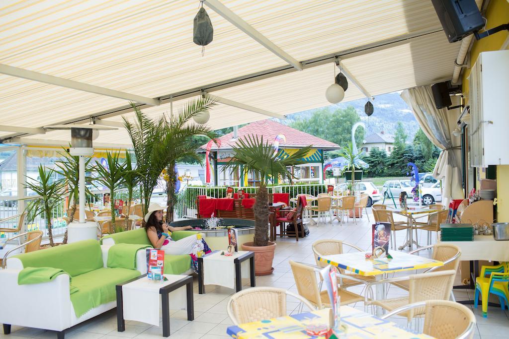 אוסיאך Gaestehaus Krappinger/Pizzeria Mamma Mia מראה חיצוני תמונה